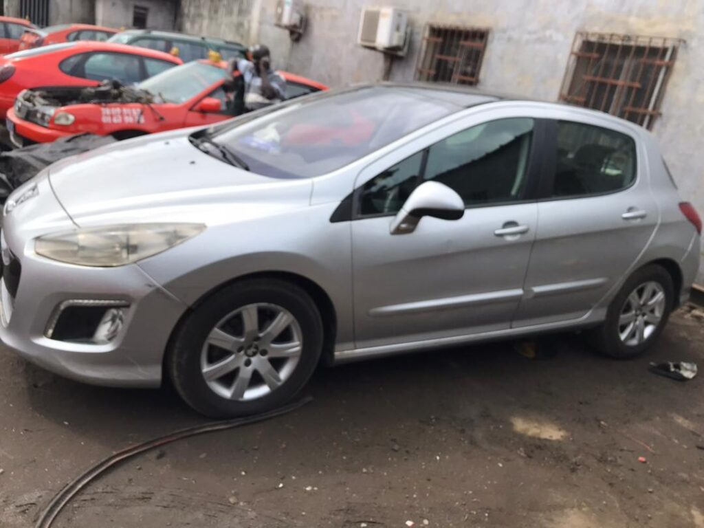 91EC0836-AC8B-4F43-93E8-32AF8ACD862E