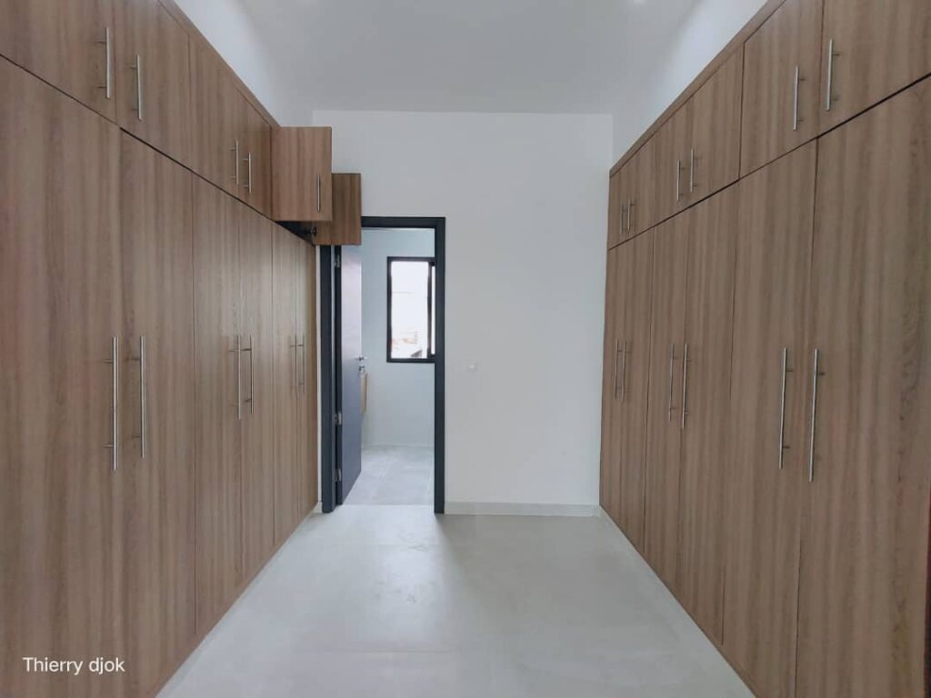 8fe48758-76a1-423b-90ae-19a76ab33101