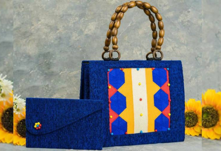 02a0f856-7475-498a-a432-3cbc9d0bda7f