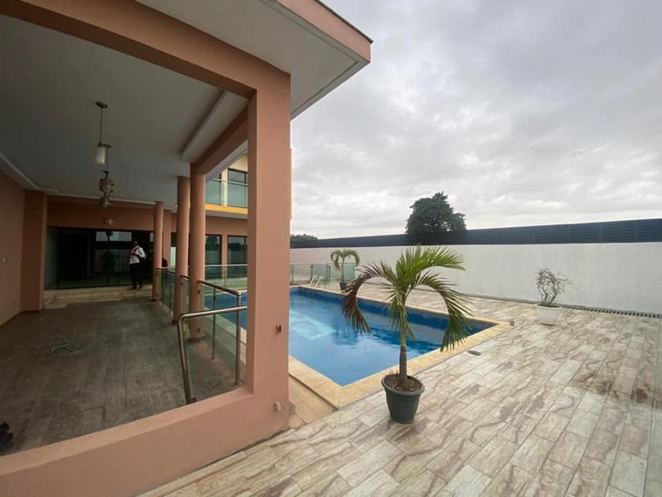 vila-sur-1000m2-golf2