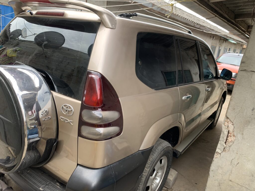 8ADC1D27-AD99-4F02-A860-27F40ACC3294