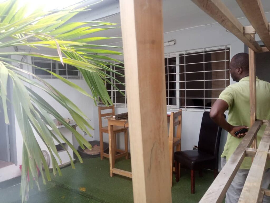 A7040CB2-F8A0-4853-9FE8-9EEDB4DFBCAD