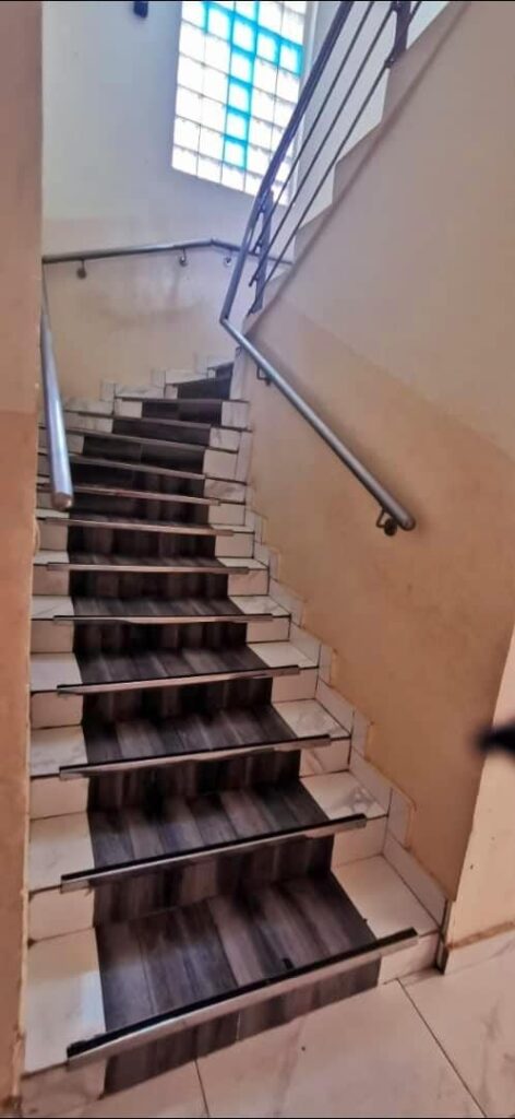 b473cafb-781f-4e5a-9889-f933d0e6f8b0