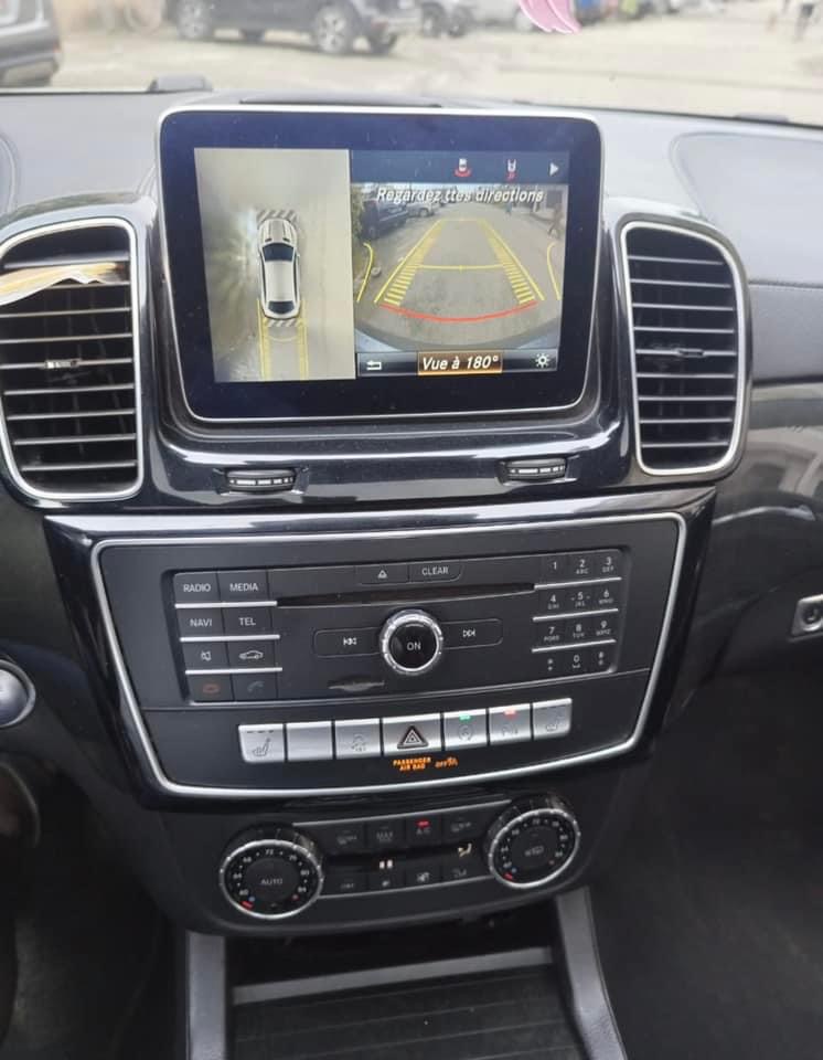 36038C9A-0B42-447D-B3A5-7B7AF10126E0