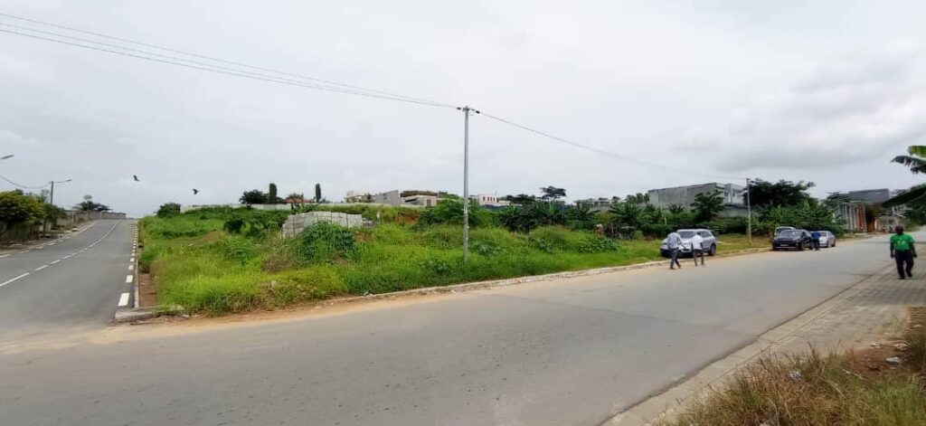 6000m2-au-golf4-beverly1