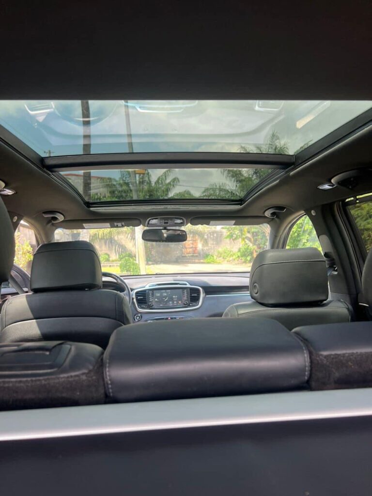 E0F05F3A-9904-4EB3-9A5F-5CF776BDD31B