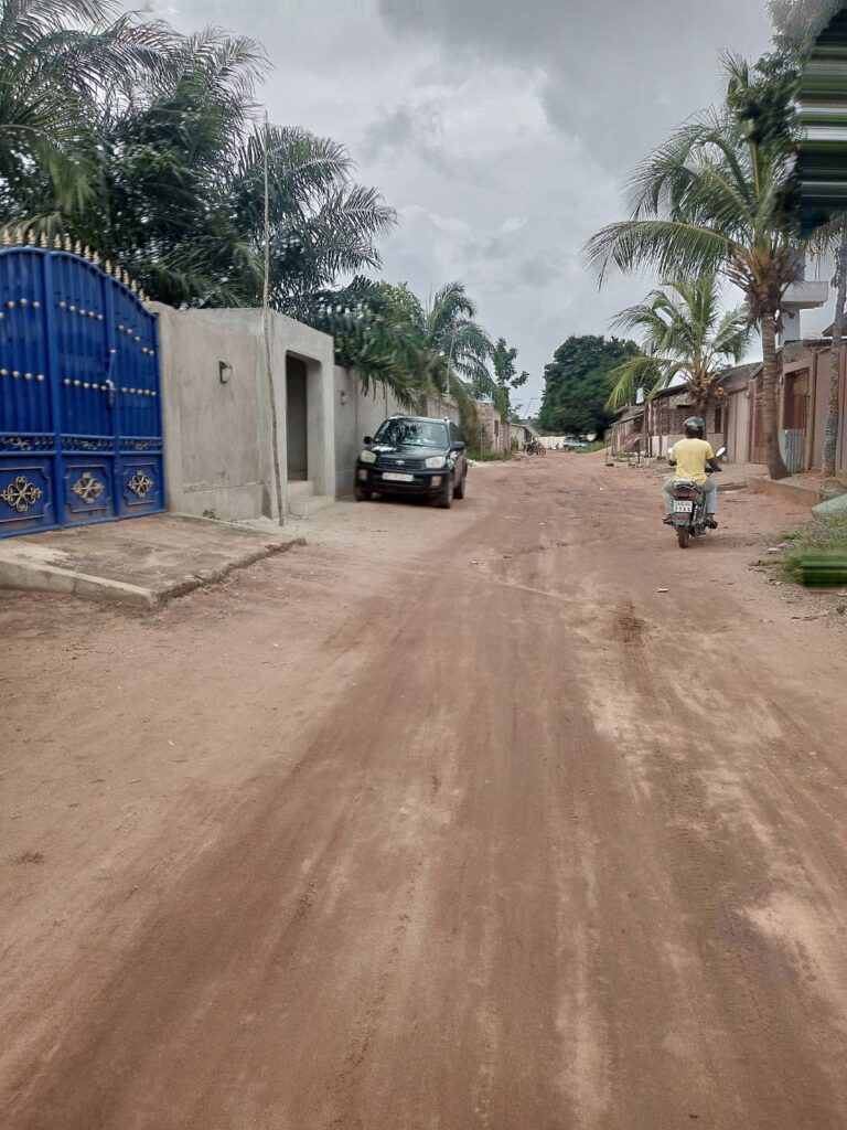 photo_5922251712519846097_y