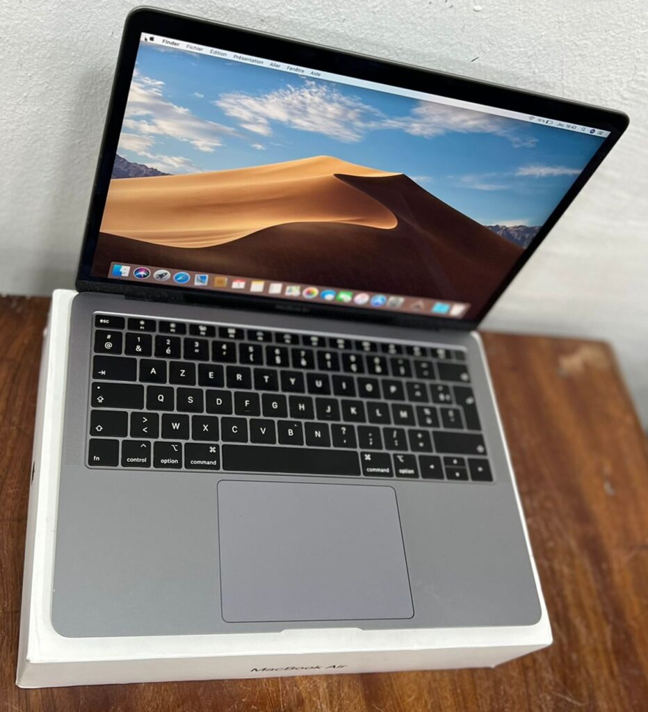 00d721a3-fb5e-48c6-8cce-f14fa3b4c1e9