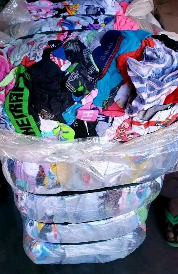 12c71908-f7f8-4379-a711-4e6e72a87a7e-2