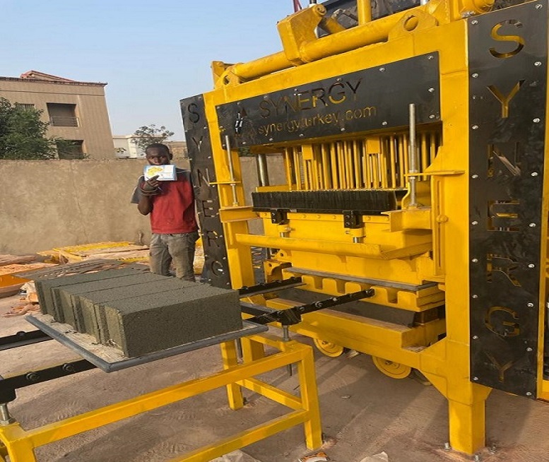 machine-automatique-de-brique-pave-bordure