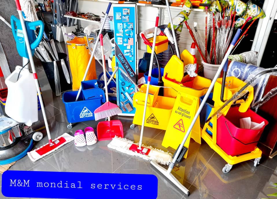 materiel-de-menage-de-maison-et-professionnel