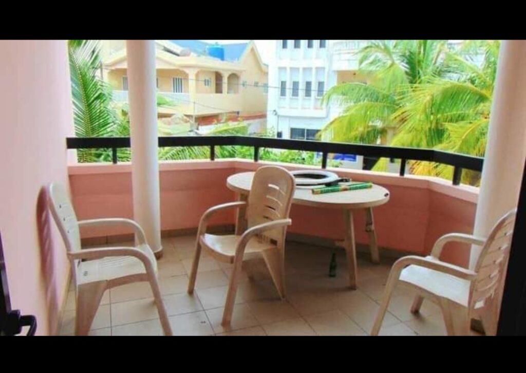 Screenshot_20230430_224559