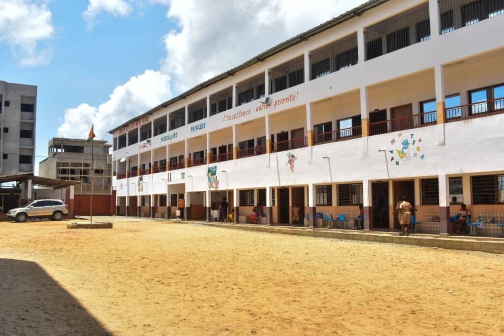 ecole-en-vente-bingerville1