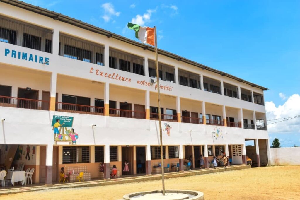 ecole-en-vente-bingerville2