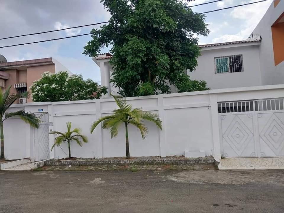 vila-en-vente-belle-cote1