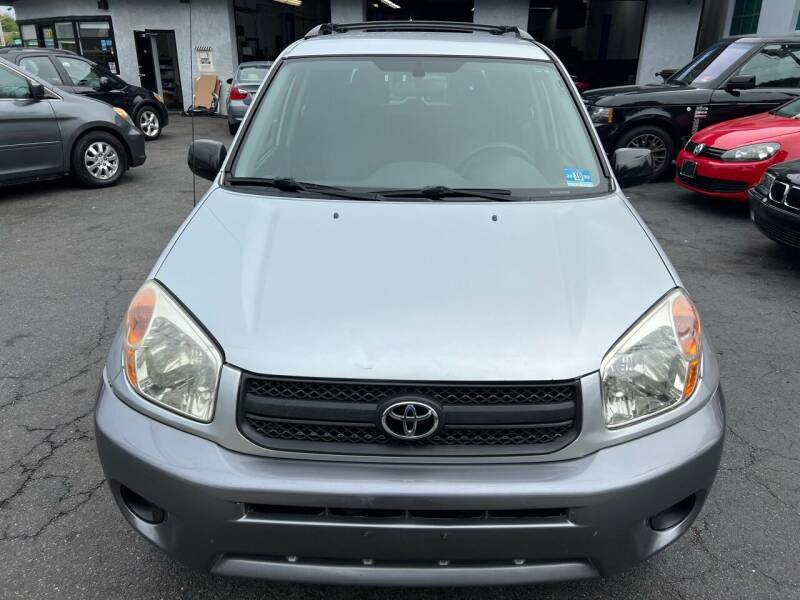 2005-toyota-rav4-base-4dr-suv-1