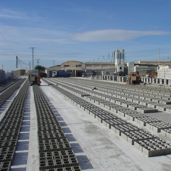 pondeuse_de_brique_pondeuse_de_parpaing_05