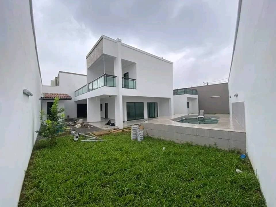 2D833601-AE23-47EC-8E3D-8BA230814BC0