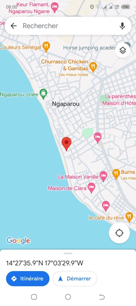 Terrain-600-metres-carres-a-Ngapourou-1