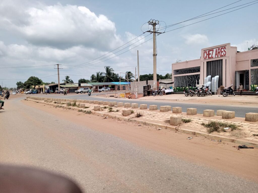 photo_5778575401382166797_y-Copie-Copie