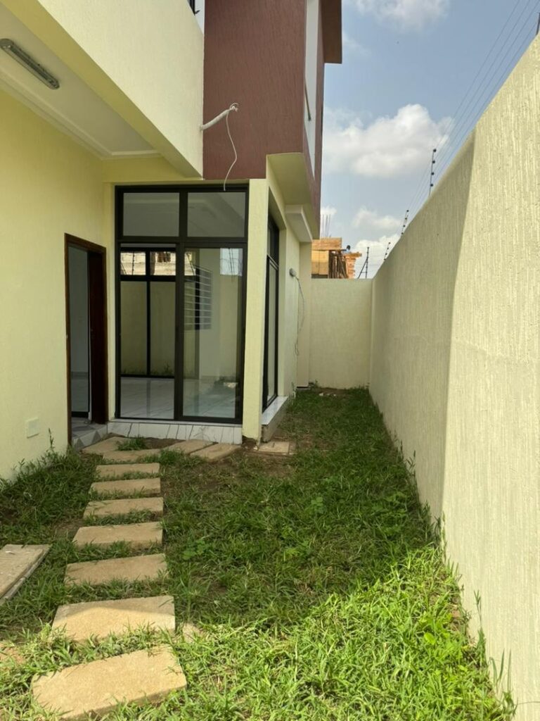 FAC73518-52D4-4E49-B52F-E8FF5DDC8353