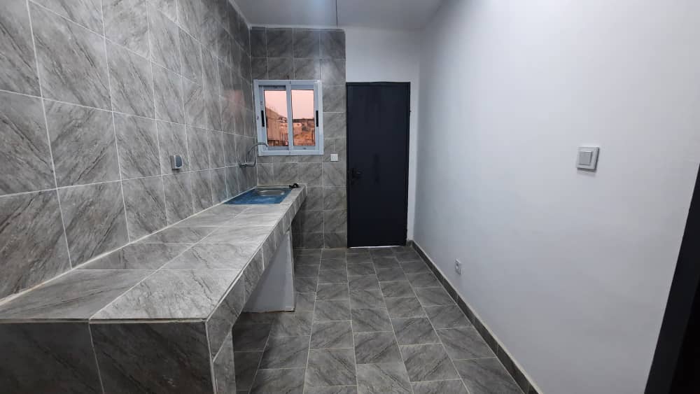 082D182D-C626-4002-9EA3-6B765030B66D