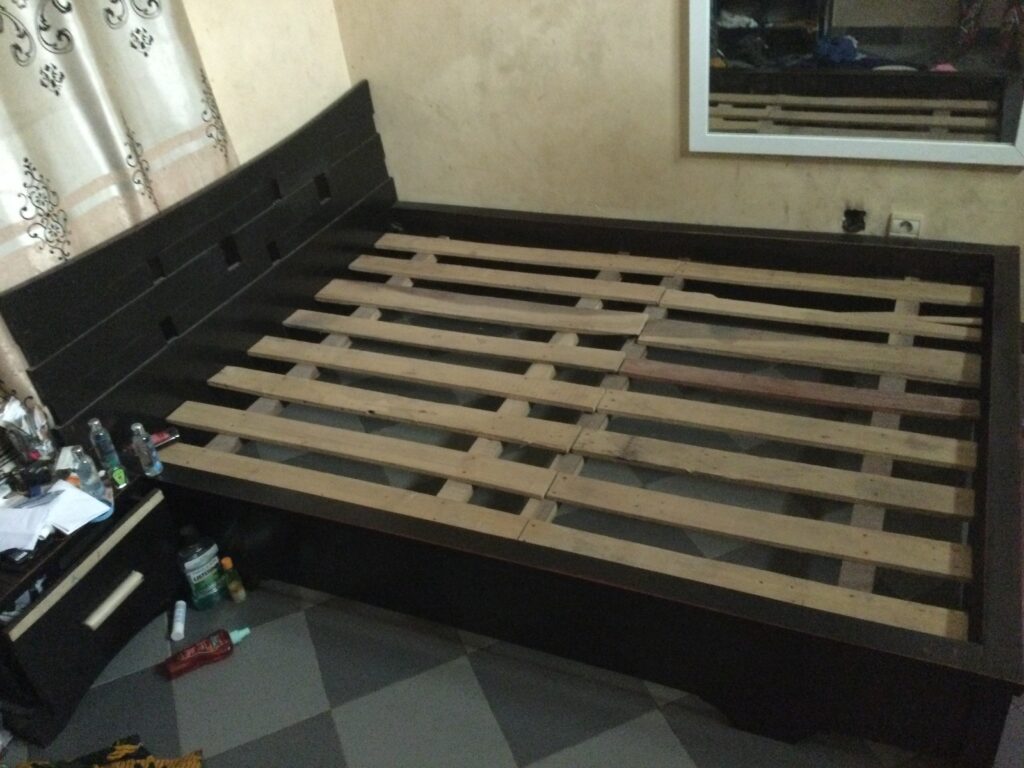 28433FBD-9D0E-4FF4-8DE9-4F0E31D7B6CD