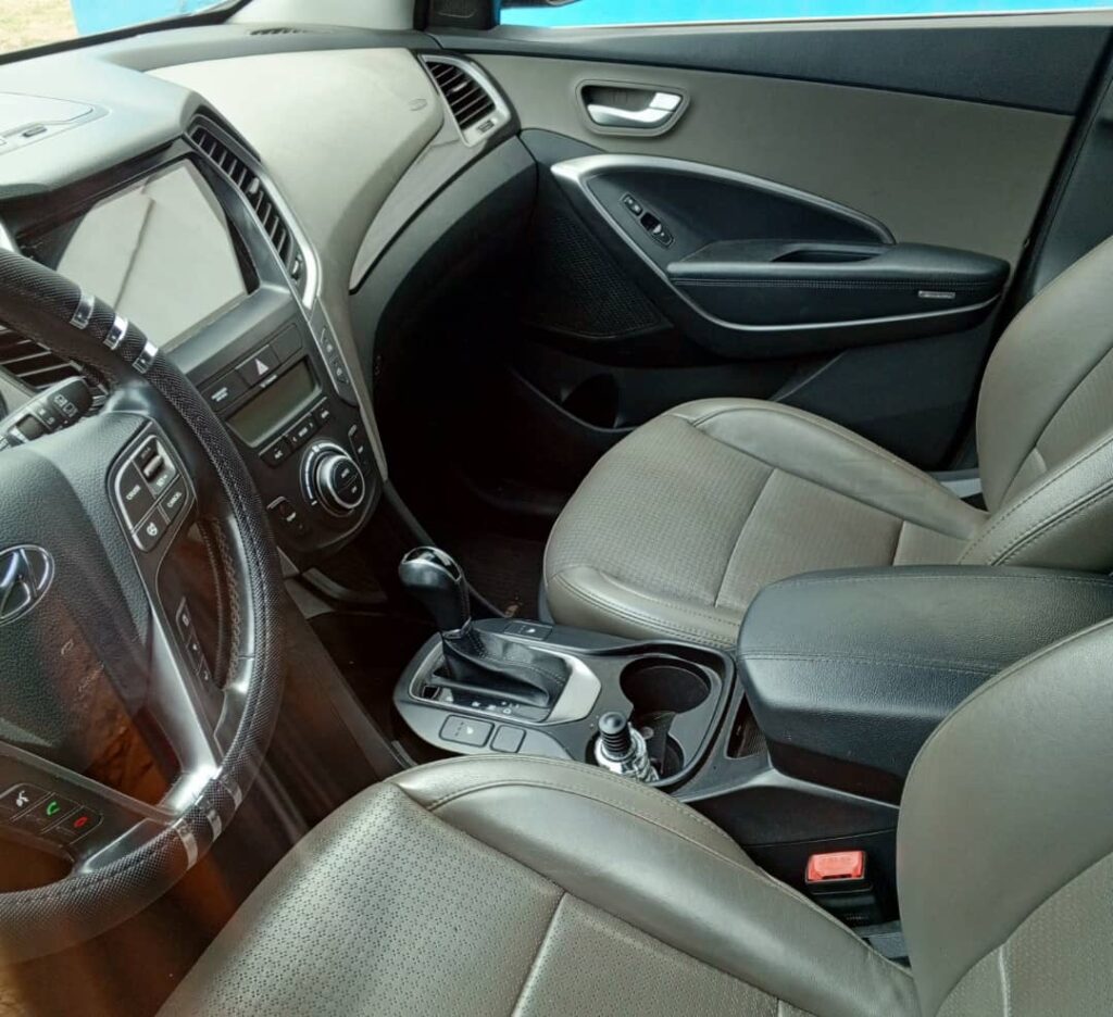 b0984ab3-b7e0-4537-beaa-037fe08cbd5c