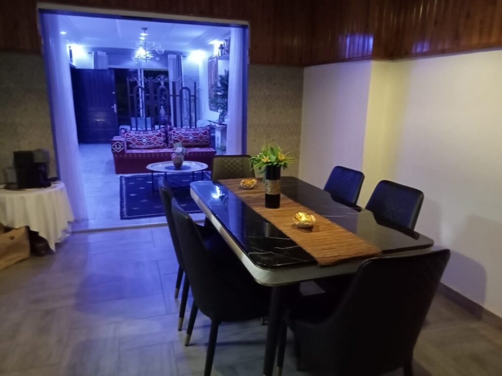 WhatsApp-Image-2023-11-06-at-11.58.58-1-Copie