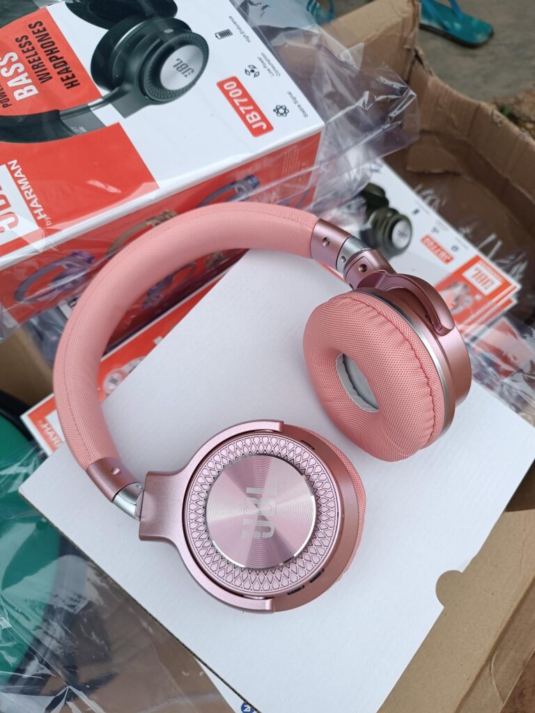 df2653a8-8362-40d3-ab99-77cb7b32c2ea