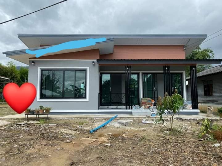 ef962593-4627-4c17-b44e-0a48fb7508d3