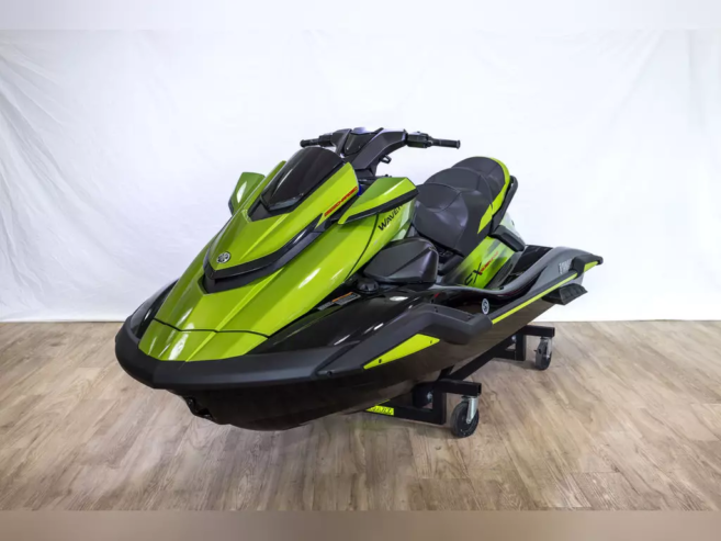 2025-Yamaha-FX-Cruiser-SVHO3