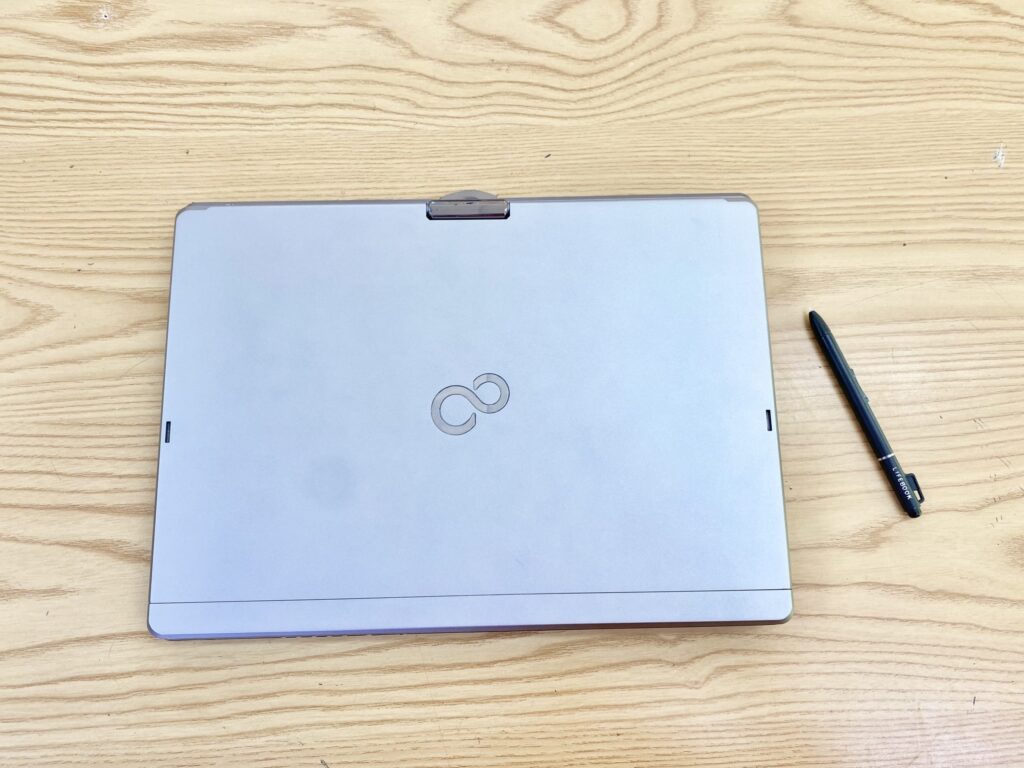 FUJITSU-T902-CORE-I5-6