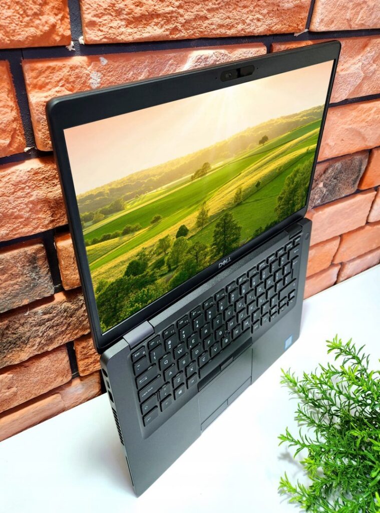 Laptop-Dell-Latitude-5400-i7_197938_1200