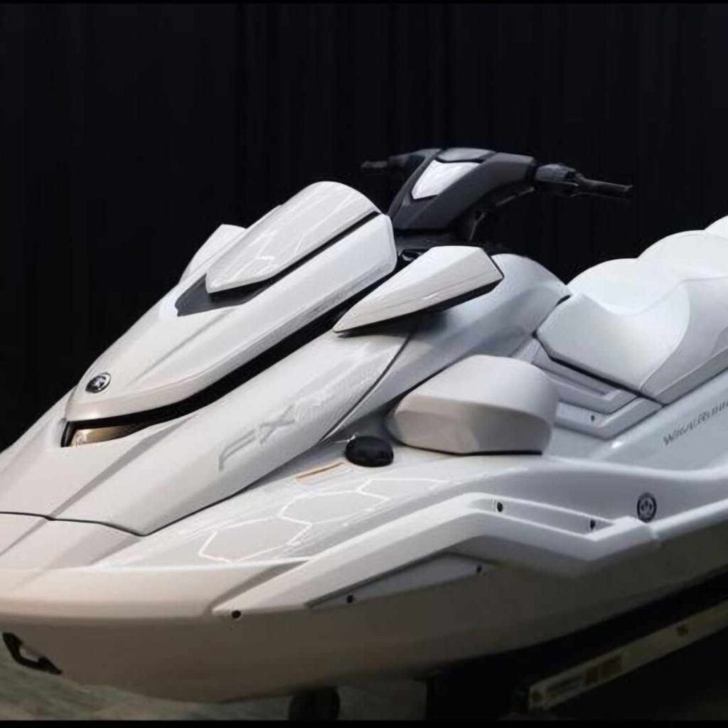 2025-Yamaha-WaveRunner-FX-Cruiser-SVHO1