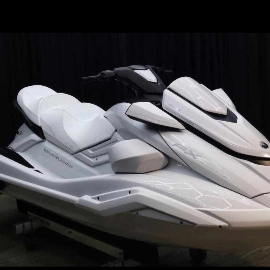 2025-Yamaha-WaveRunner-FX-Cruiser-SVHO3